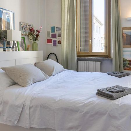 Navigli District Elegant Flat Free Wifi & Parking Apartment Milan Exterior photo