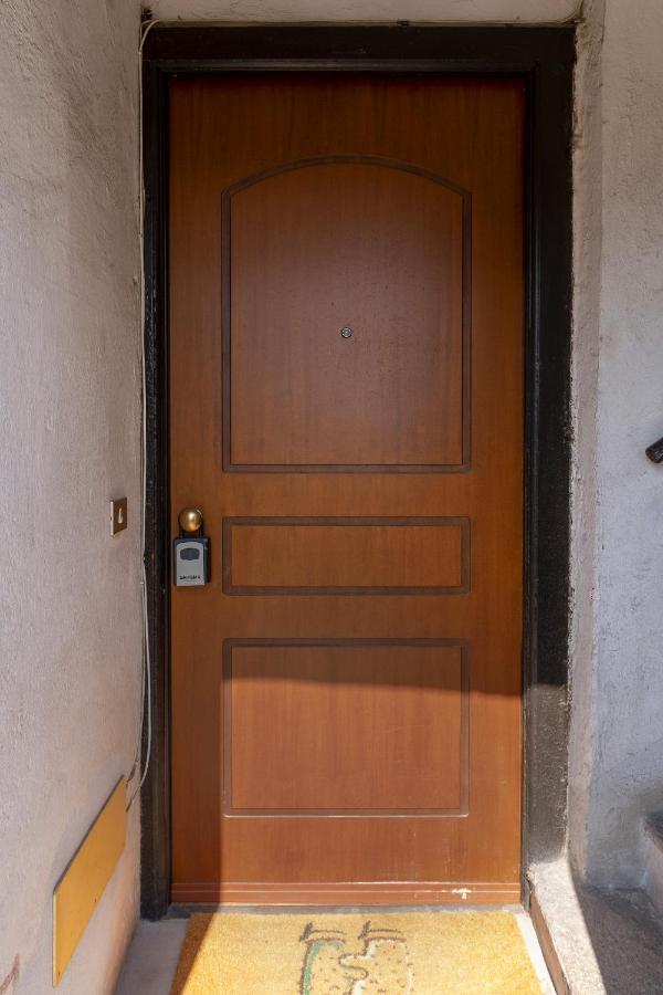 Navigli District Elegant Flat Free Wifi & Parking Apartment Milan Exterior photo